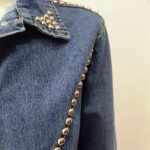 Chaqueta vaquera tachuelas