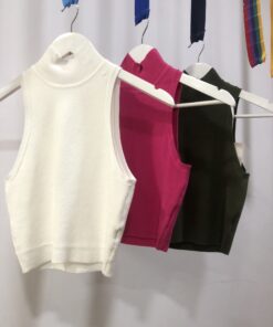 Top de Punto Cuello Medio Corto y Ceñido Fucsia