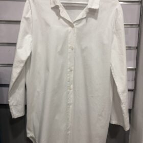 Camisa Básica Larga de Algodón con Elastano – Blanco y Negro