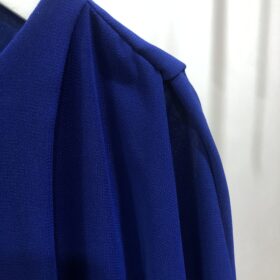 Vestido de Gasa Azul Eléctrico con Flor