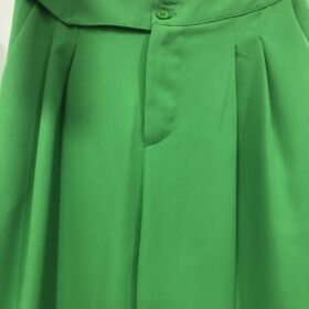 Pantalón recto verde menta con pinzas – Elegancia