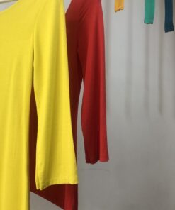 Alternative view of Camiseta básica entallada media manga