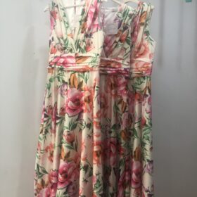 Vestido Largo Daniela Cool Blanco con Flores Elegante