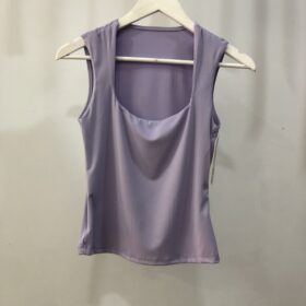 Top Rosa de Escote Cuadrado y Tirante Ancho
