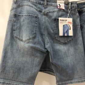 Pantalón vaquero corto azul cómodo talla grande