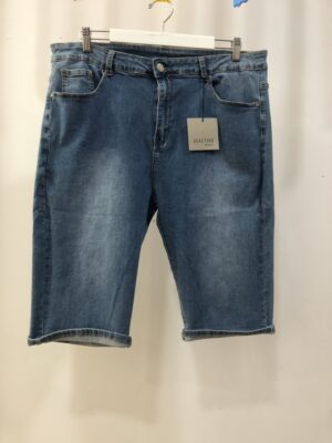 Pantalón vaquero corto azul oscuro cómodo y elástico