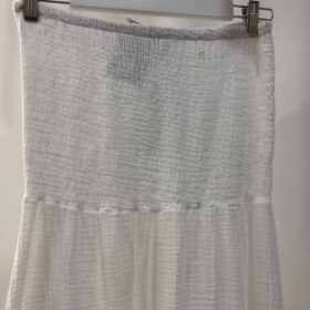 Vestido blanco de algodón fruncido convertible verano