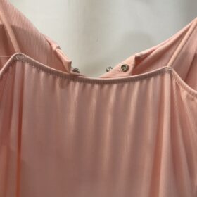 Vestido largo rosa palo elegante y tirantes finos