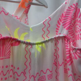 Mono largo flúor estampado cómodo y favorecedor