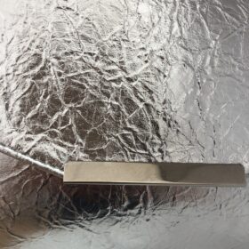 Bolso sobre plata brillante elegante para eventos