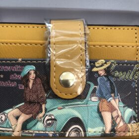Conjunto Nikky Nicole gris: monedero, tarjetero y reloj
