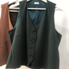 Chaleco entallado mujer elegante marrón y verde botella