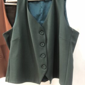 Chaleco entallado mujer elegante marrón y verde botella