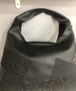 Bolso negro cuadrado animal print en polipiel grande