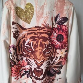 Americana oversize estampada mujer original y elegante
