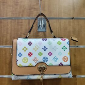Bolso trébol blanco pequeño con broche dorado