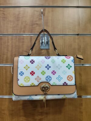 Bolso trébol blanco pequeño con broche dorado