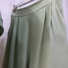 Conjunto chaleco y pantalón  elegante