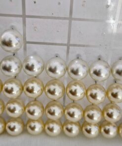 Pendientes de Perla Grande Beige y Blanco Elegantes