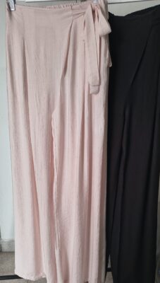 Pantalón Recto Fluido con Lazo en la Cadera