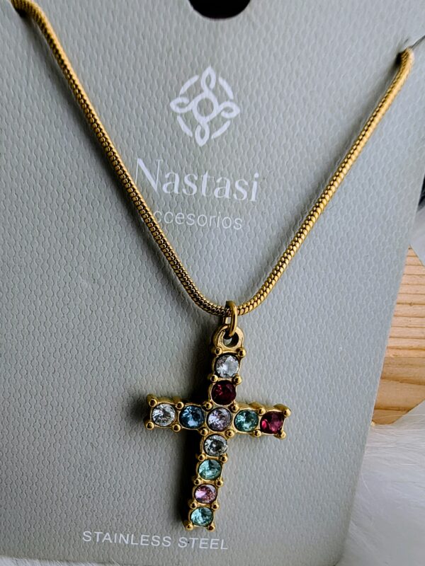 Collar Cruz Dorada con Brillantes Multicolor Elegante