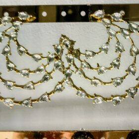 Pendientes dorados luna con brillantes elegantes