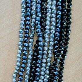 .Collar de Perlitas Brillantes Gris, Negro y Plata Elegante