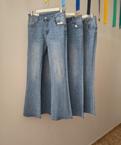 Jeans Push Up Acampanados con Brillantes Azul Claro