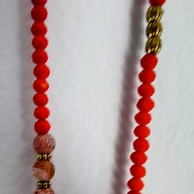 Collar Pez Rojo y Dorado con Perlas | Original y Elegante
